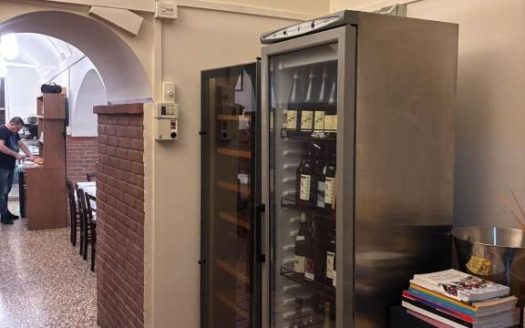 Rif.LG480AD.ZEPIAZZAMAGGIORE – Ristorante in Vendita a Bologna Centro
